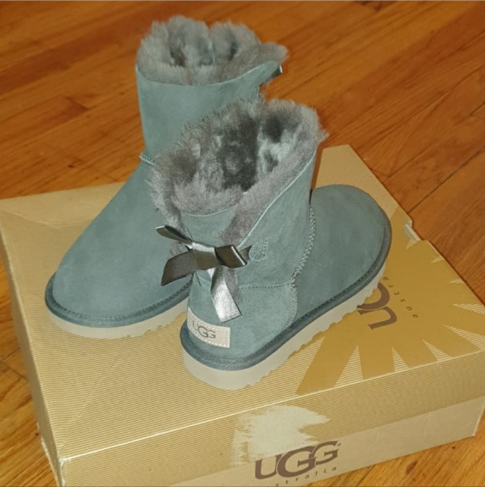 UGG boots size 6